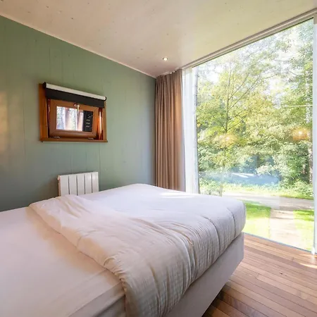 بيت للعطل Stylish Retreat With Sauna Antoing