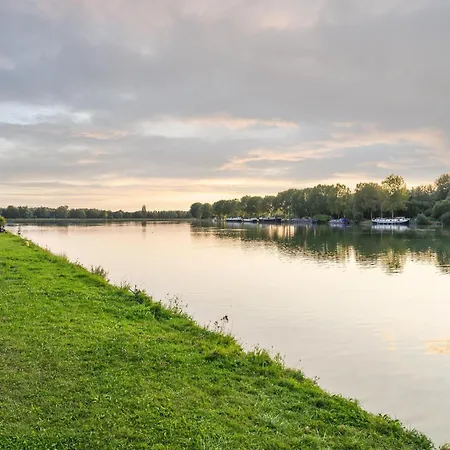 Stylish Retreat With Sauna * Antoing