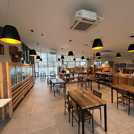 Stylish Retreat With Sauna *